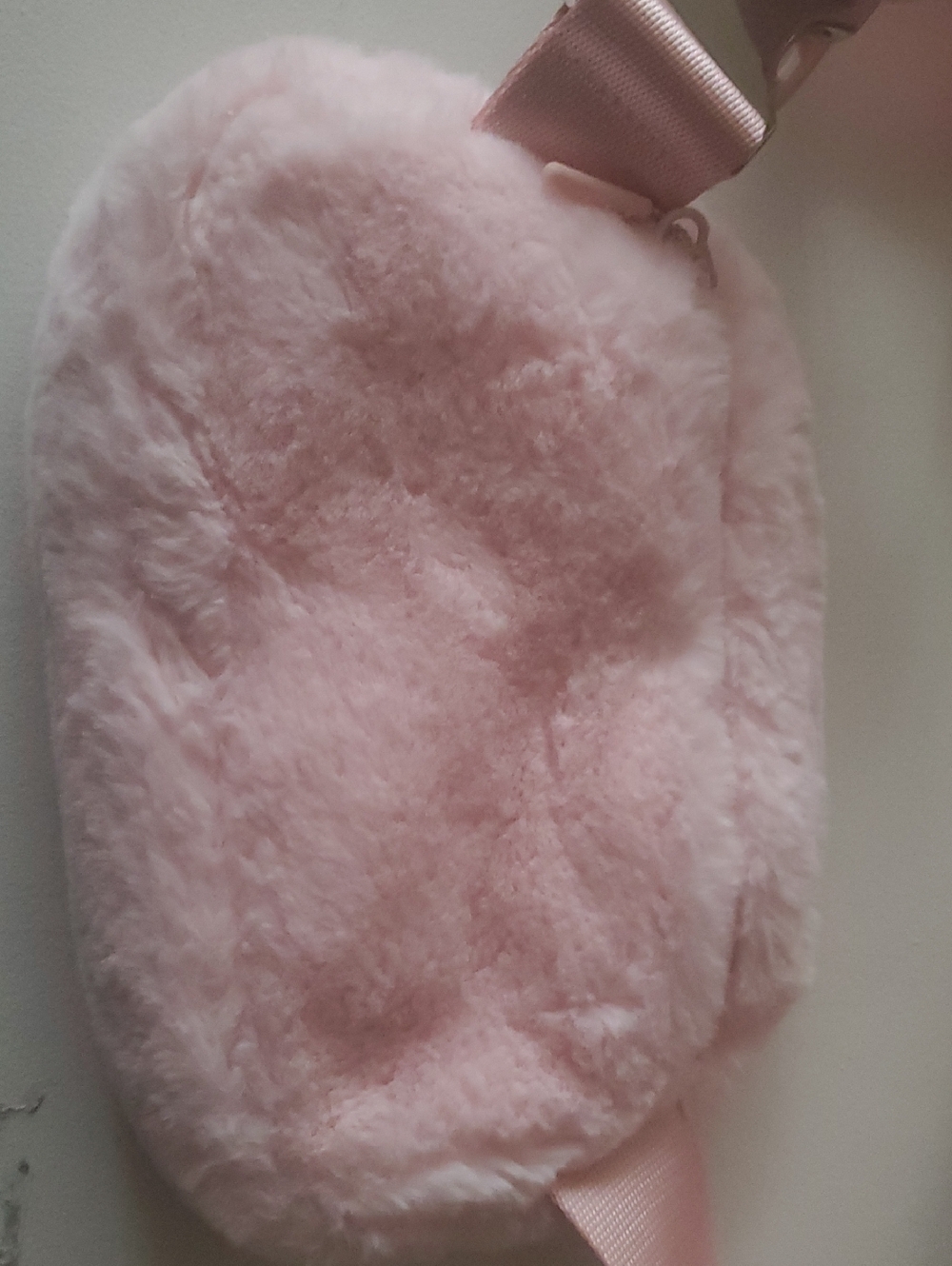 NWOT Lululemon Everywhere Plush Fleece Strawberry Milkshake Beltbag - Picture 6 of 11